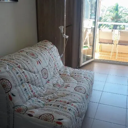 Studio Bord De Plage Apartment